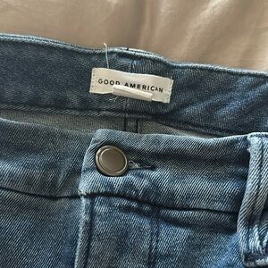 Good American triangle bottom jeans